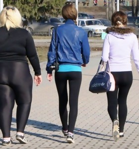 Sexy overweight booty nubiles in yoga pants!